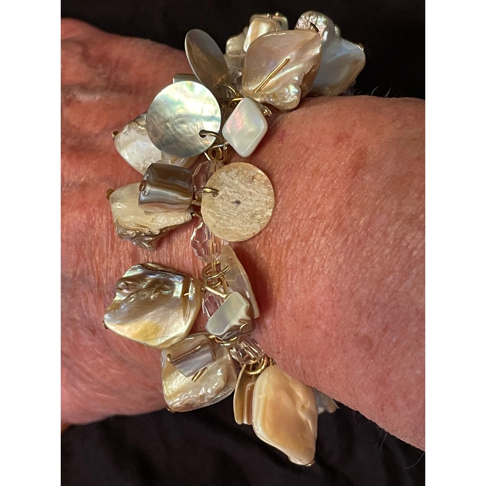 DISCS AND SHELL PIECES STRETCH BRACELET